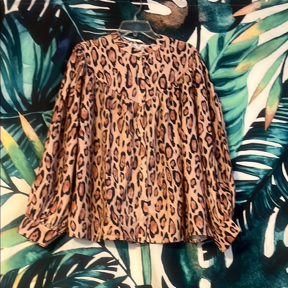 Trendy Puffed Sleeve Animal Print Blouse